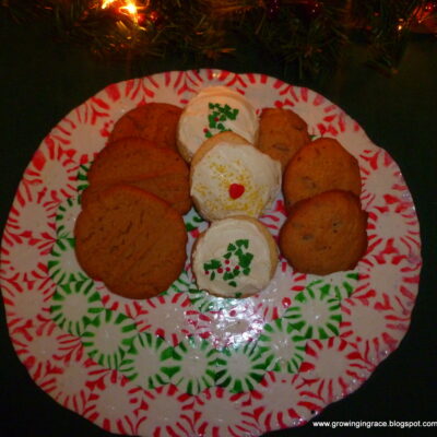 Growing in Grace | Edible Peppermint Cookie Tray