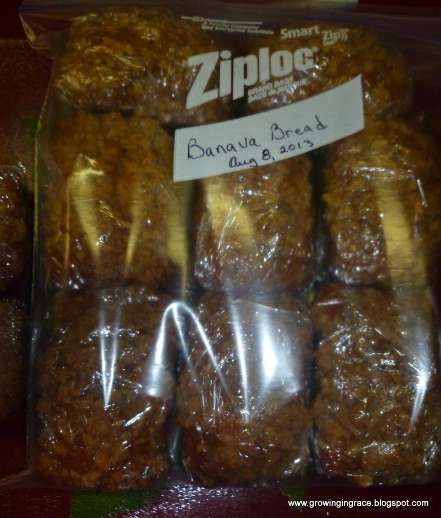 , Banana Nut Bread with Streusel Topping, Growing in Grace