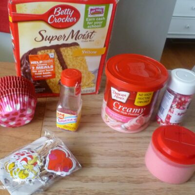 Growing in Grace | Valentine Cupcakes
